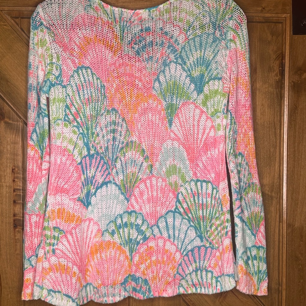 Lilly Pulitzer Colorful Seashell Pattern Sweater : Shellabrate, Size Small - Picture 2 of 3